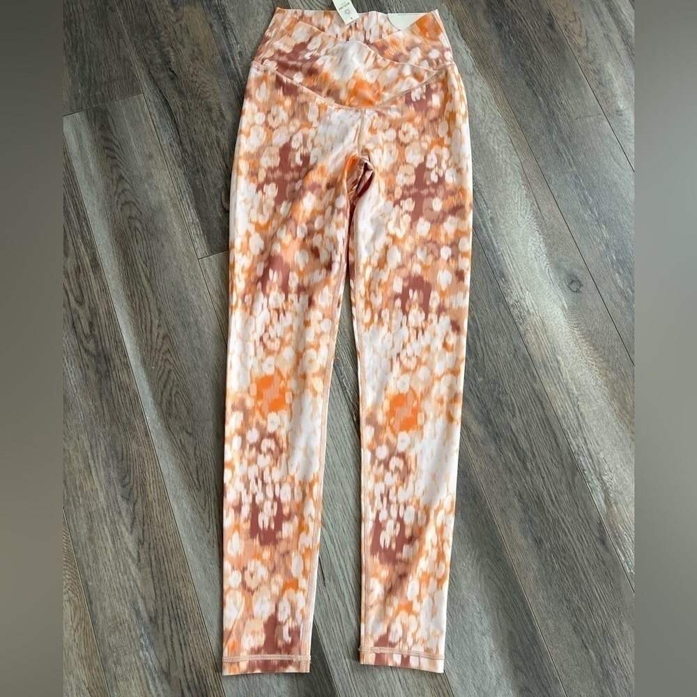 Aerie offline hi rise Real Me‎ leggings NWT